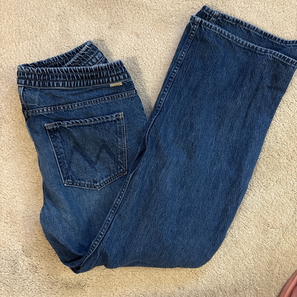 MOTHER Jeans- The Drawn Dagger Sneak jean. Size 28 - Picture 6 of 7